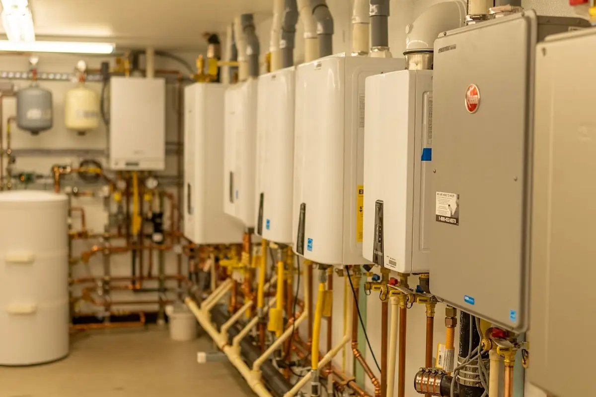 Plumbing services in Lemoore Station, CA